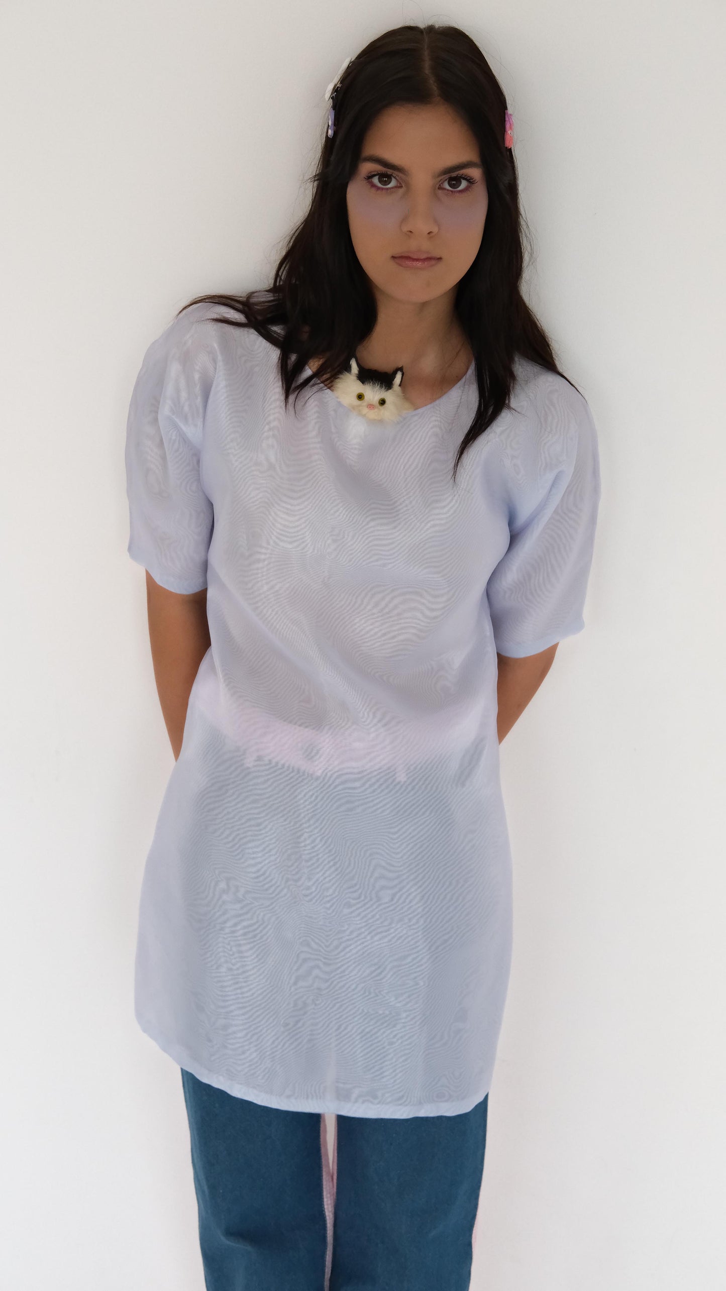 Organza dress with a cat detail